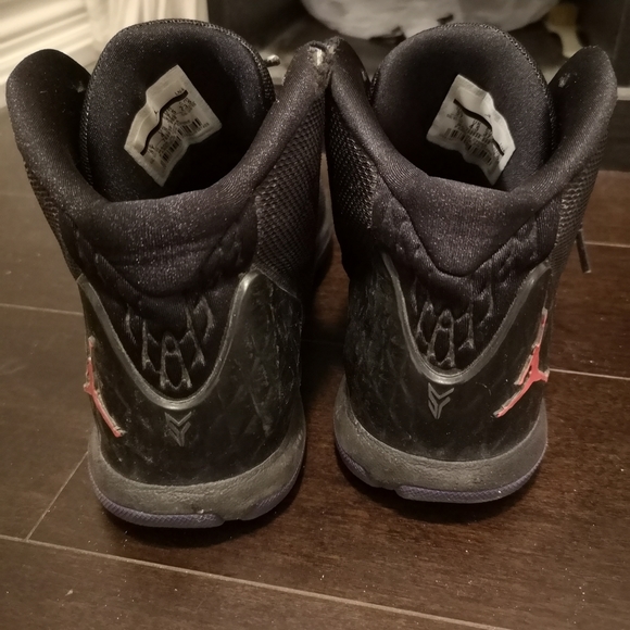 AIR JORDAN - Picture 3 of 5